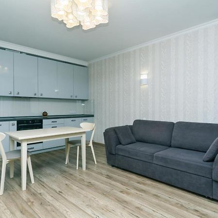 Лучшая Квартира В Броварах Brovary Dış mekan fotoğraf